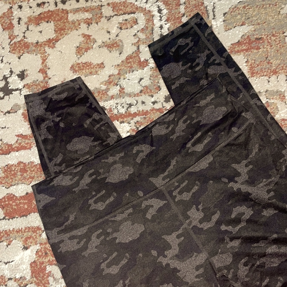 Fabletics Camo Print leggings